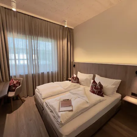 Hafnerhotel - Kachelofen-wohlfuehlhotel * Wieselburg